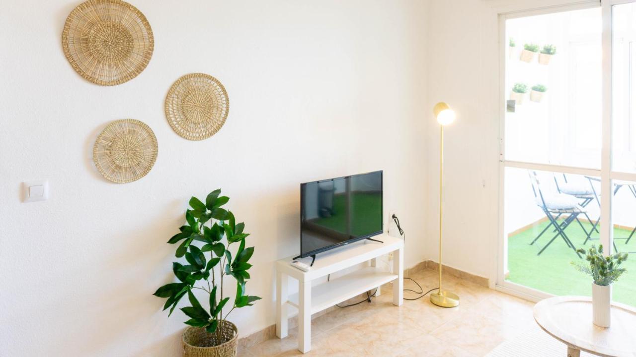 Carvajal Apartment Parking Malaga Benalmadena Exterior photo