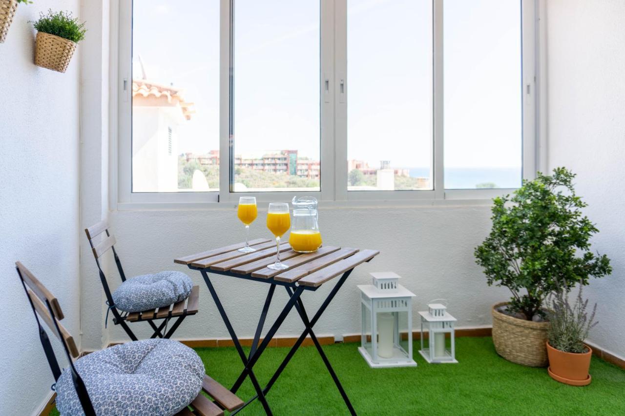 Carvajal Apartment Parking Malaga Benalmadena Exterior photo